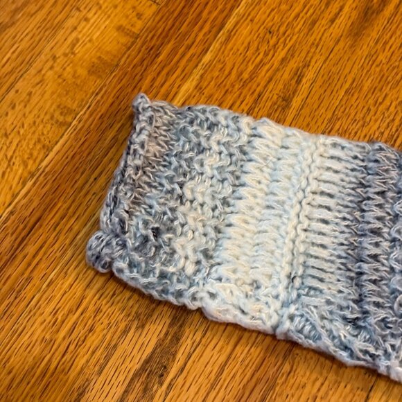 Time And Tru Womens M (8-10) Blue & White Striped Sweater - Picture 9 of 9